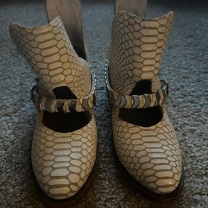 FreeBird by Steven Blade Ankle Booties - Size 7